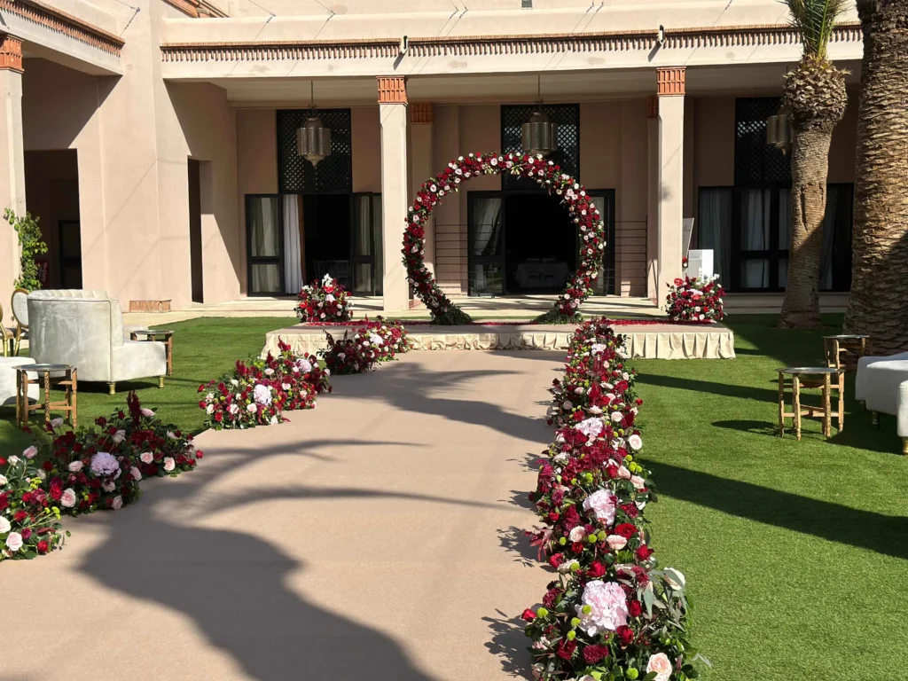 Ceremony Scenography & Custom Golden Aisle